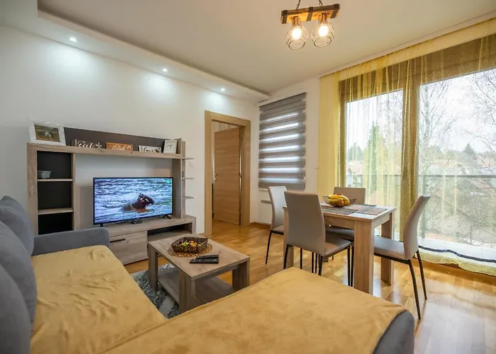 Apartmani Oktobar 06
